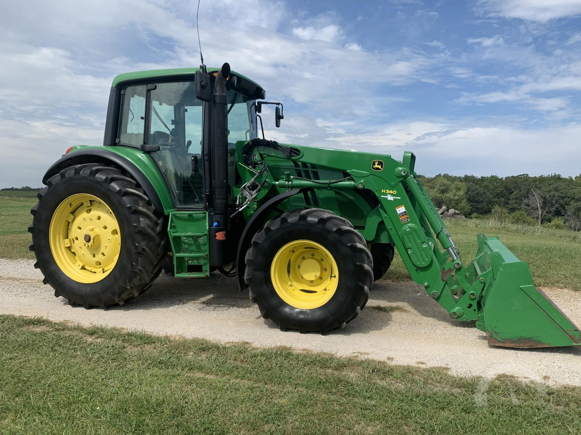 Tractor